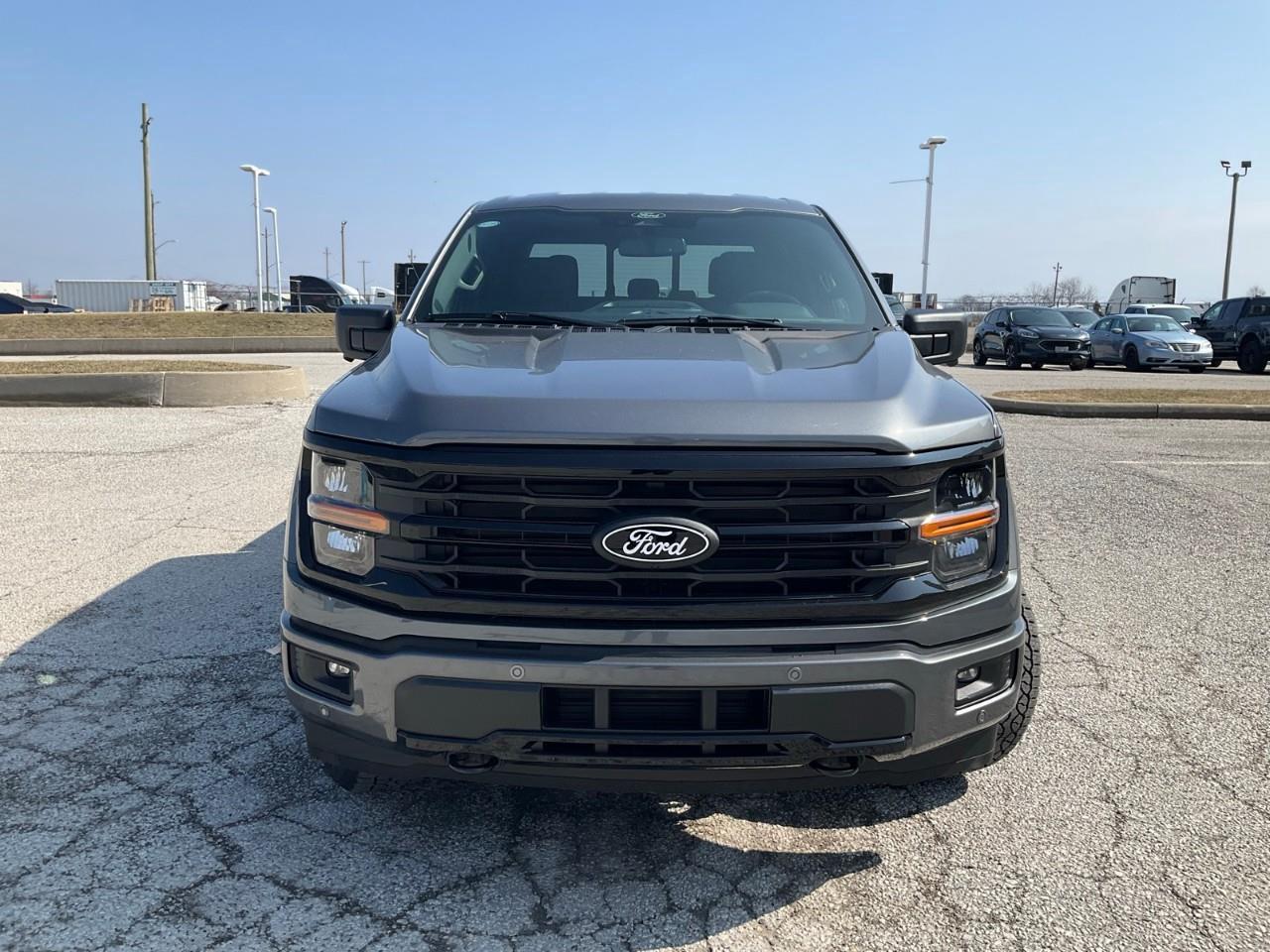 2026 Ford F-150 XLT Photo3