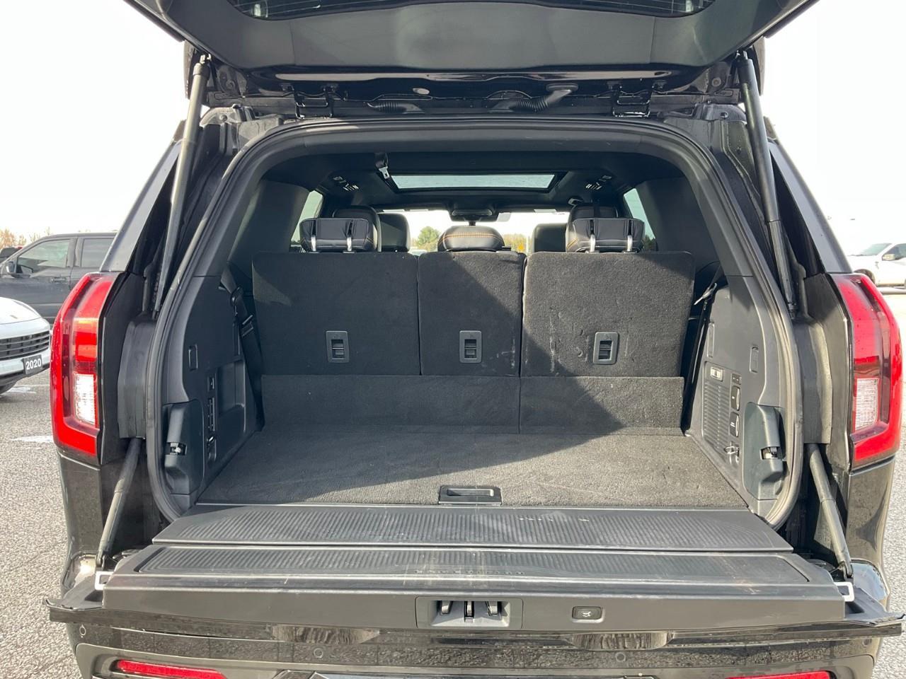 2025 Ford Expedition Tremor TREMOR | HTD & COOLED SEATS | SUNROOF | HTD STEERING | REMOTE START Photo