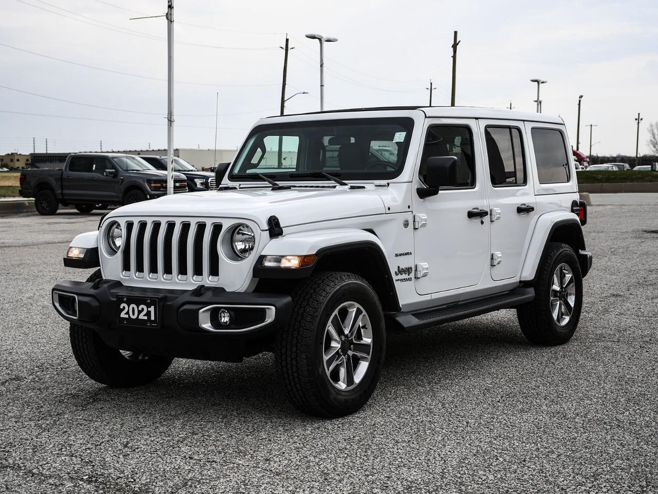 2021 Jeep Wrangler Unlimited Sahara CONVERTIBLE HARDTOP | PANORAMIC ROOF | HTD SEATS | REMOTE START Photo2