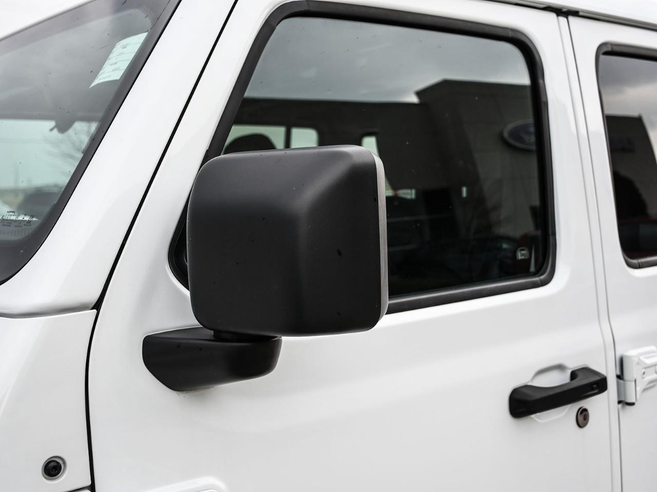 2021 Jeep Wrangler Unlimited Sahara CONVERTIBLE HARDTOP | PANORAMIC ROOF | HTD SEATS | REMOTE START Photo