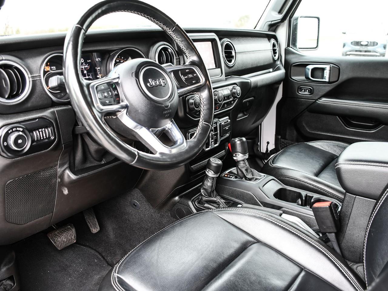 2021 Jeep Wrangler Unlimited Sahara CONVERTIBLE HARDTOP | PANORAMIC ROOF | HTD SEATS | REMOTE START Photo