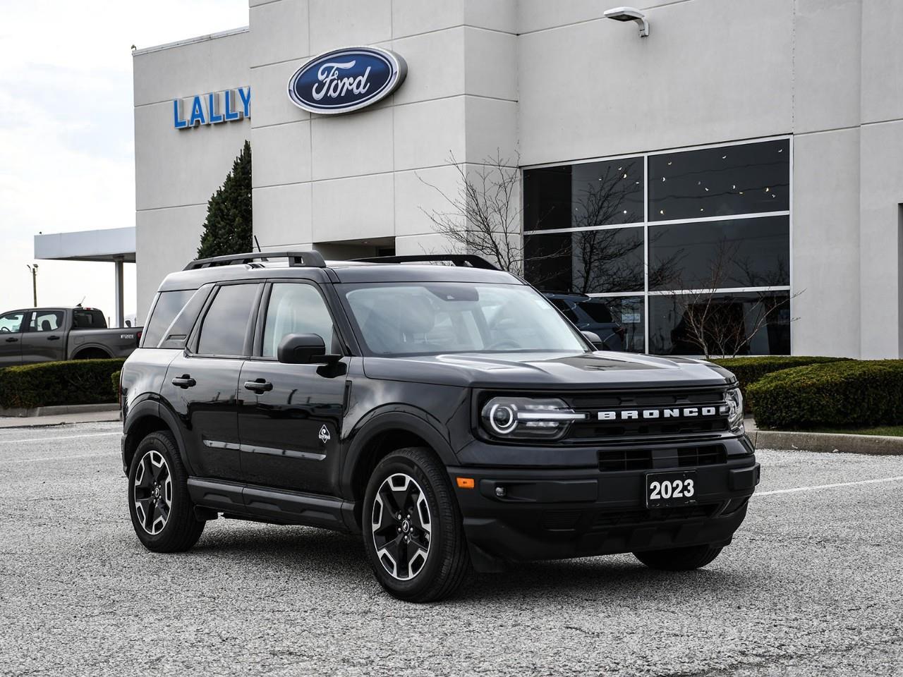 2023 Ford Bronco Sport Outer Banks NAV | SUNROOF | HTD SEATS | ADAPTIVE CRUISE | REMOTE START Photo