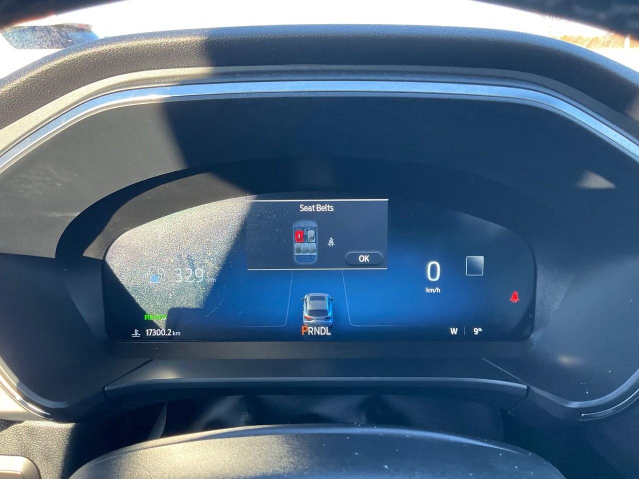 2025 Ford Escape Platinum HYBRID | NAV | HTD SEATS | HTD STEERING | REMOTE START Photo