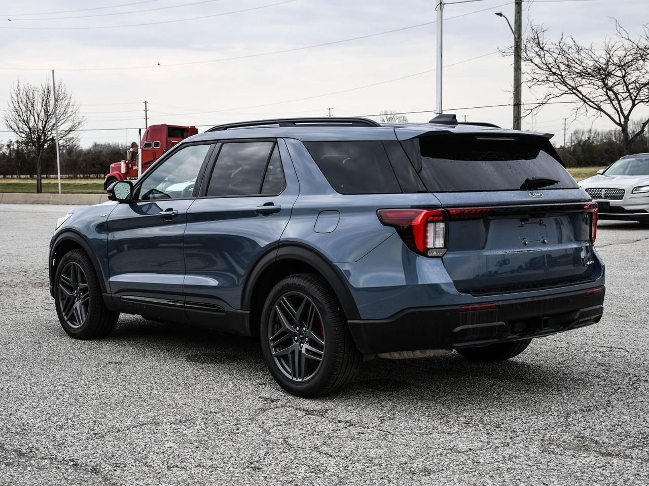 2026 Ford Explorer ST-Line 2.99% UP TO 72 MOS O.A.C. | LEASE ME Photo3