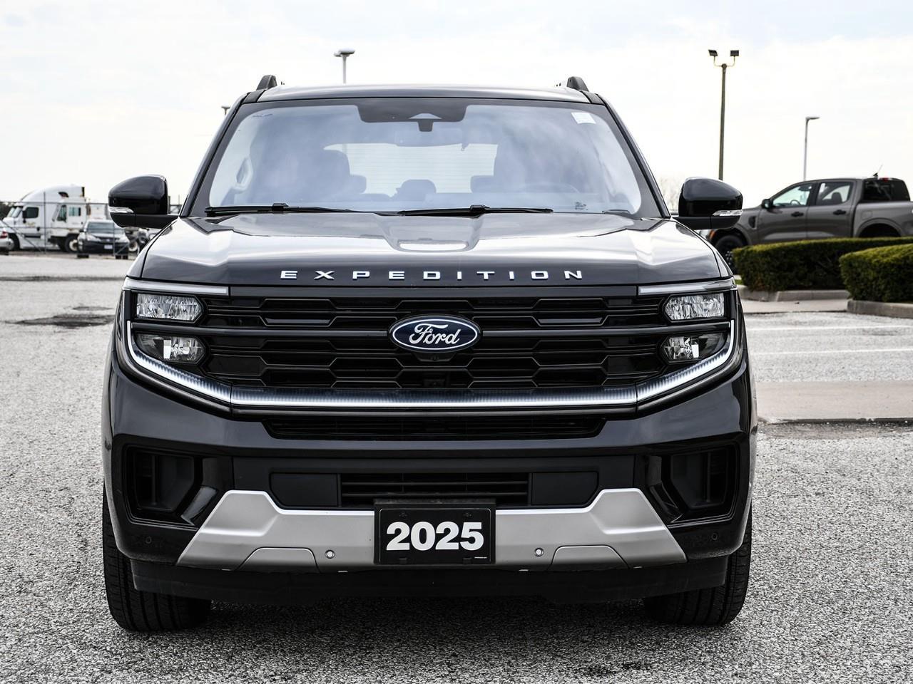 2025 Ford Expedition Platinum NAV | SUNROOF | HTD & COOLED SEATS | ADAPTIVE CRUISE Photo