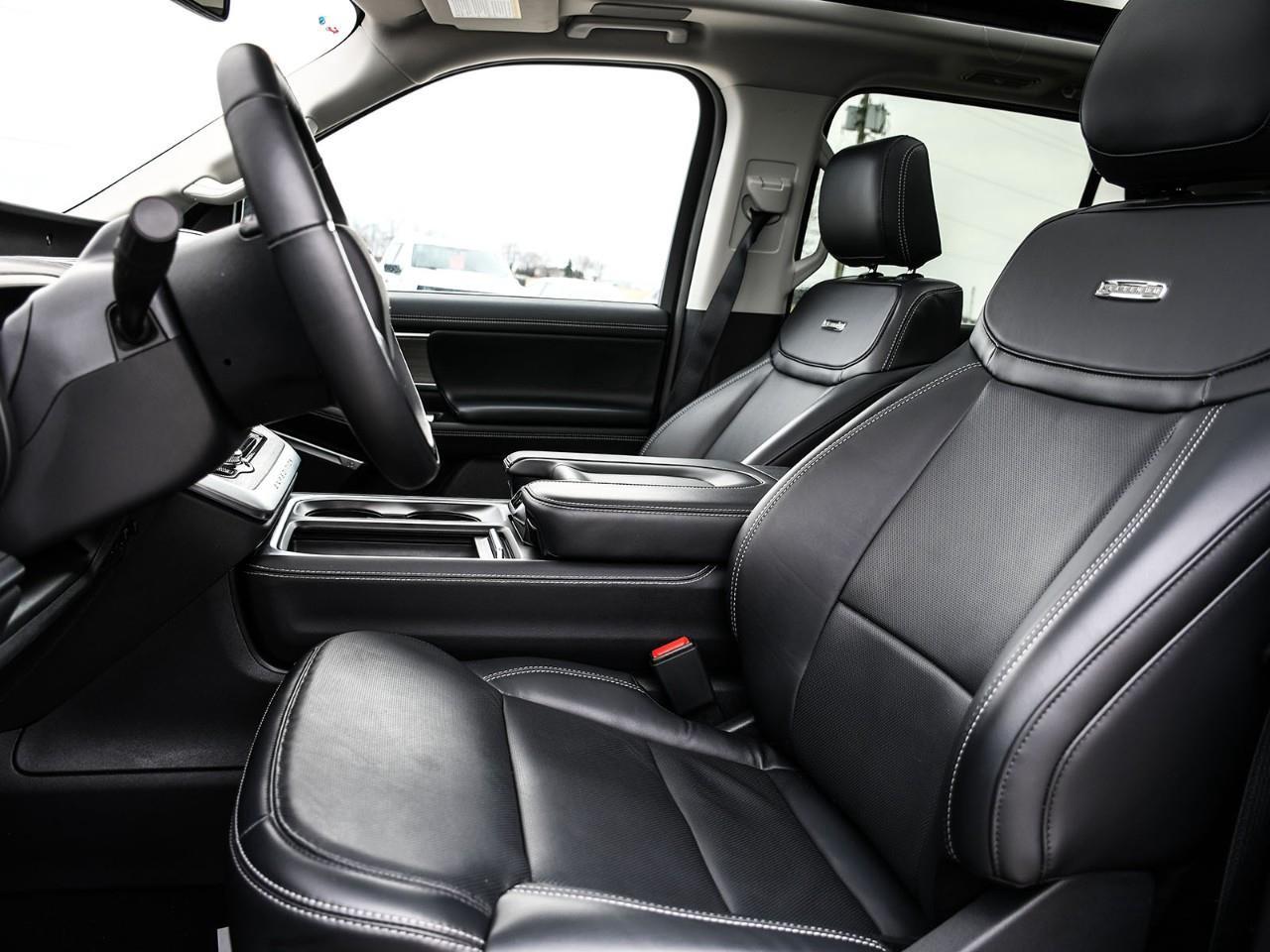 2025 Ford Expedition Platinum NAV | SUNROOF | HTD & COOLED SEATS | ADAPTIVE CRUISE Photo