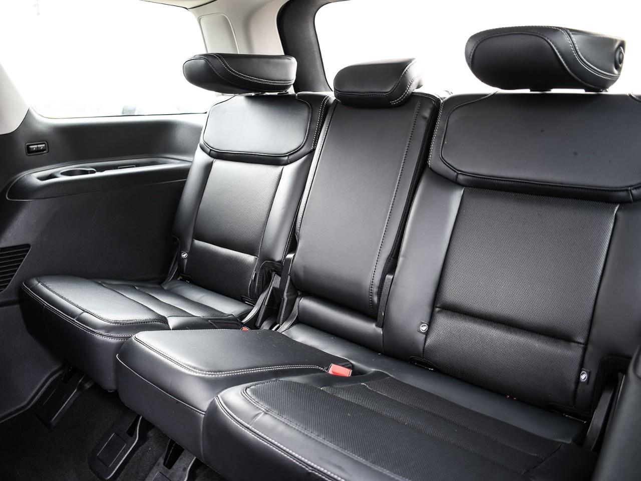 2025 Ford Expedition Platinum NAV | SUNROOF | HTD & COOLED SEATS | ADAPTIVE CRUISE Photo