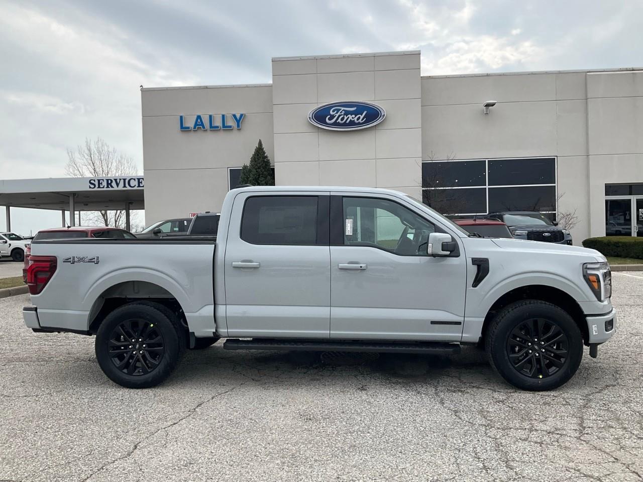 2026 Ford F-150 Lariat Photo2