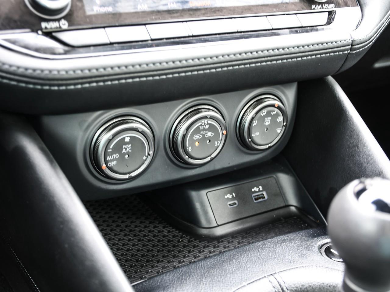 2024 Nissan 370Z Performance Photo
