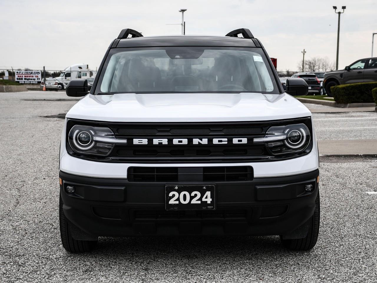 2024 Ford Bronco Sport Outer Banks NAV | SUNROOF | HTD SEATS | ADAPTIVE CRUISE Photo