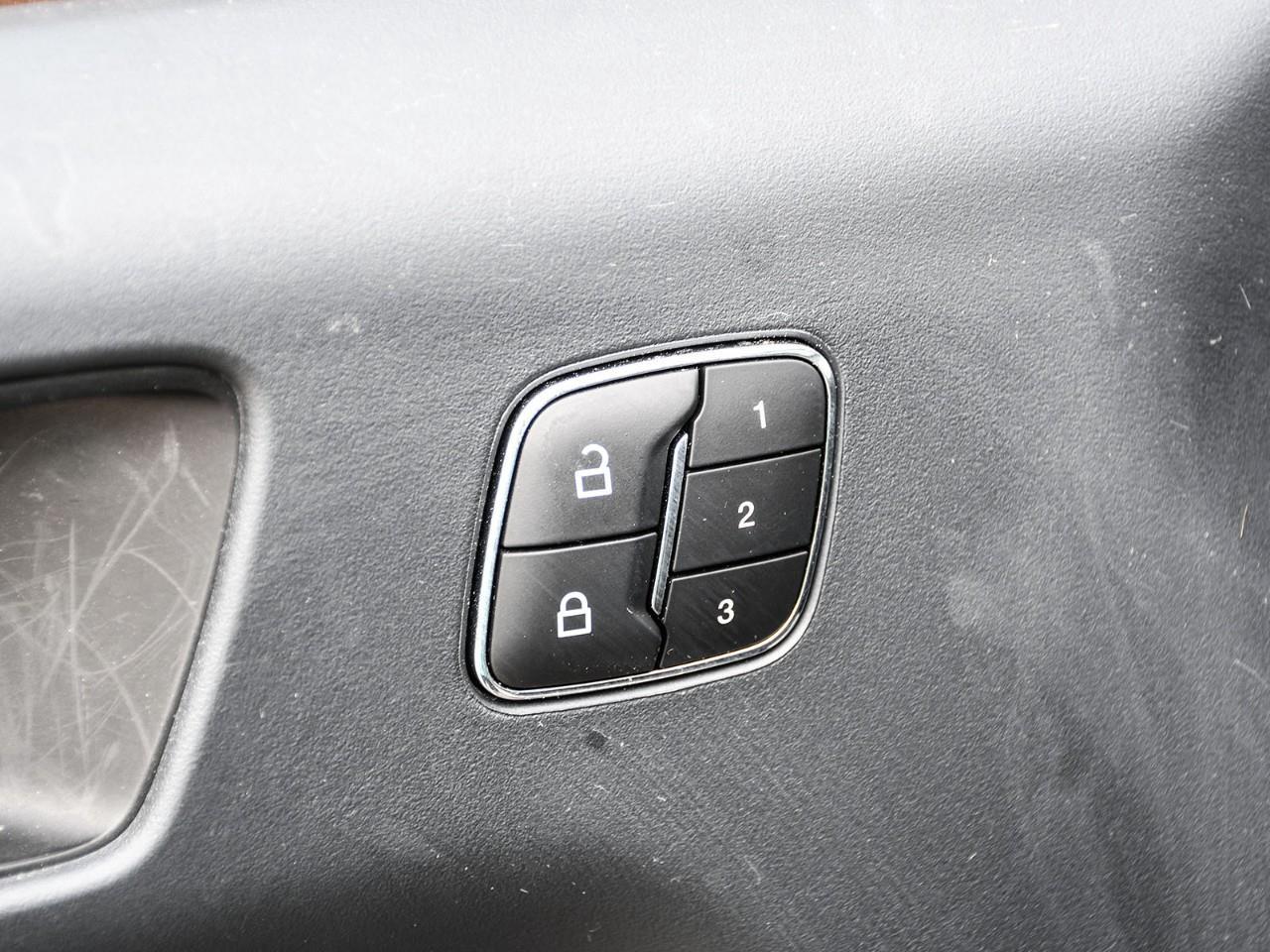 2024 Ford Bronco Sport Outer Banks NAV | SUNROOF | HTD SEATS | ADAPTIVE CRUISE Photo