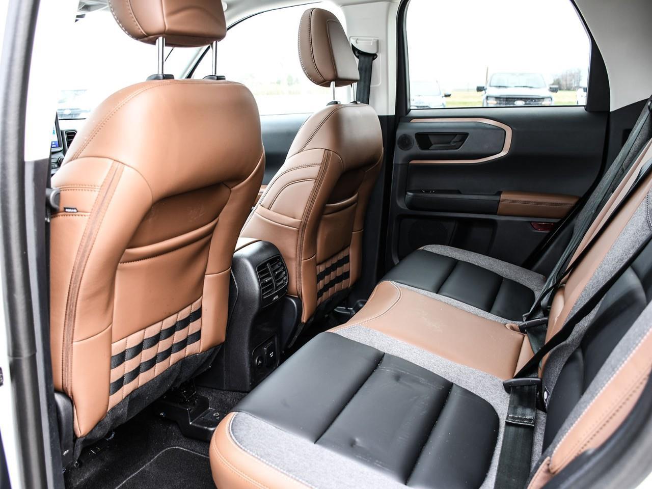2024 Ford Bronco Sport Outer Banks NAV | SUNROOF | HTD SEATS | ADAPTIVE CRUISE Photo