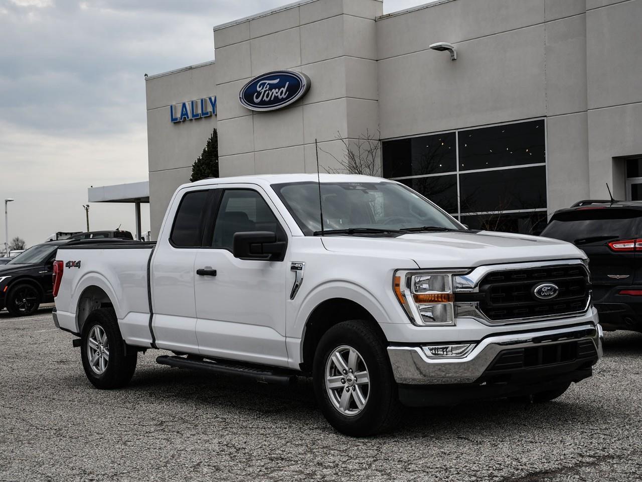 2022 Ford F-150 XLT Photo0