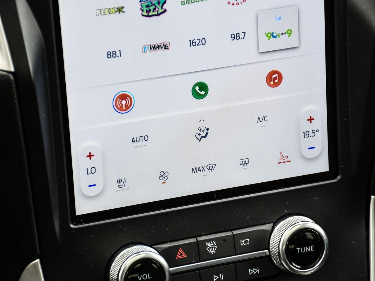 2024 Ford Edge SEL SUNROOF | HTD SEATS | HTD STEERING | REMOTE START Photo