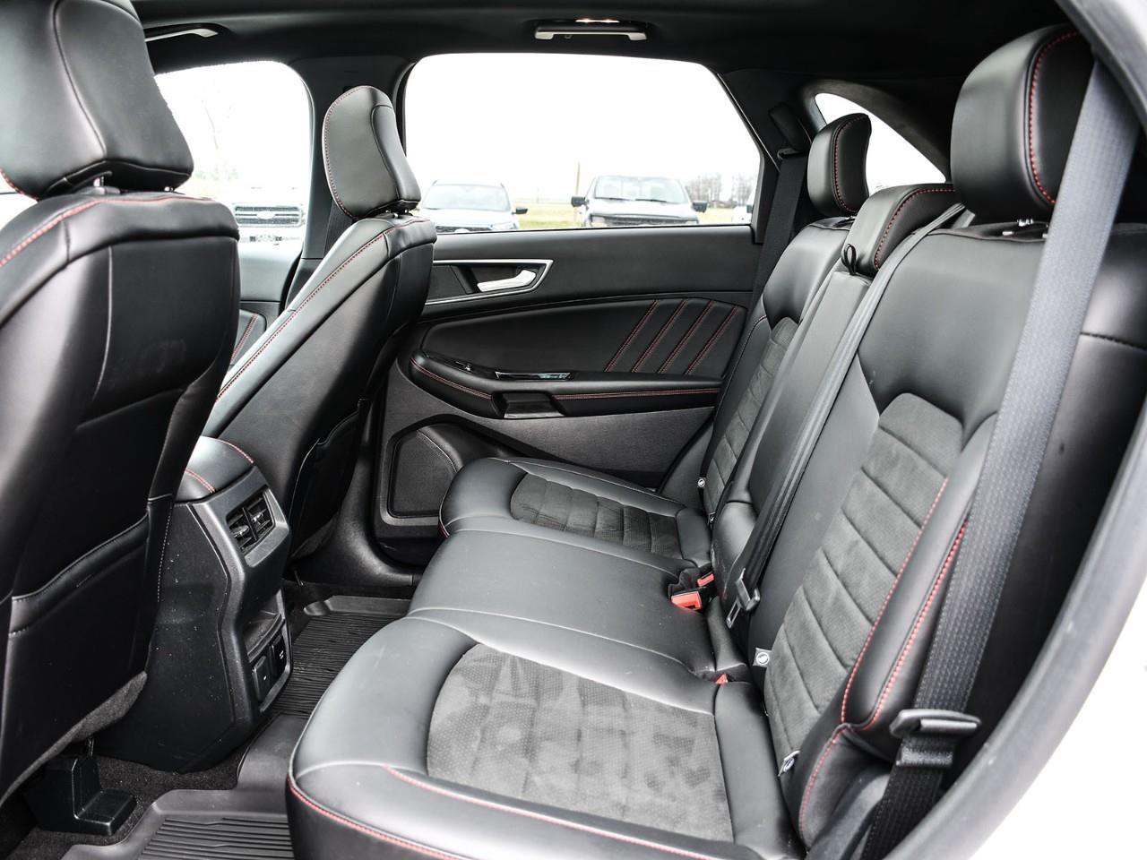 2020 Ford Edge SEL NAV | SUNROOF | HTD SEATS | HTD STEERING | REMOTE START Photo