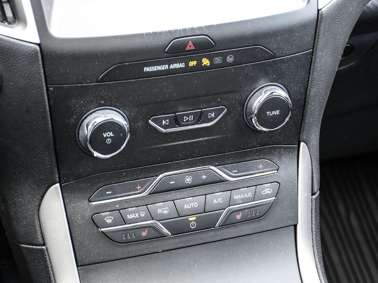 2020 Ford Edge SEL NAV | SUNROOF | HTD SEATS | HTD STEERING | REMOTE START Photo