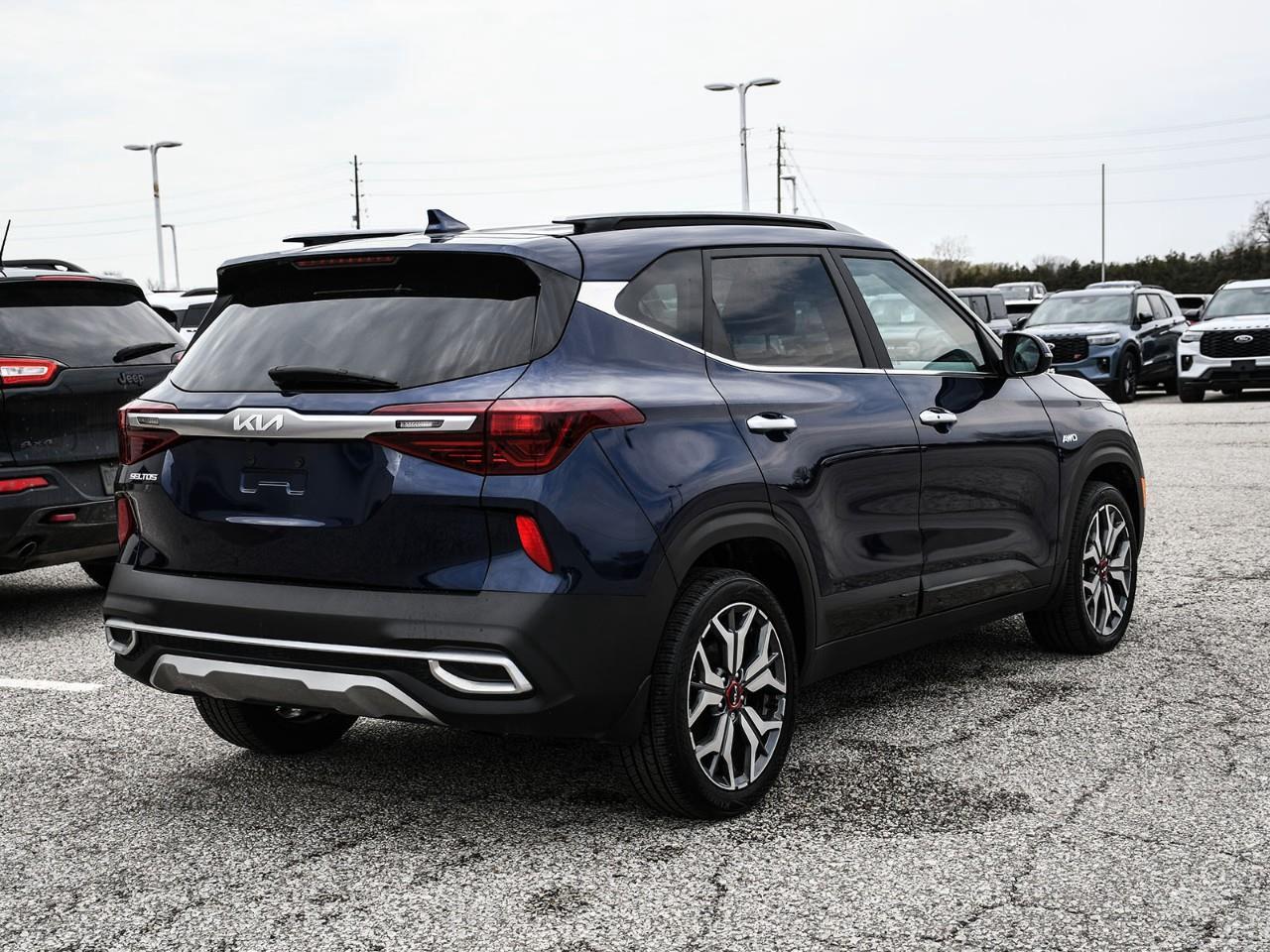 2023 Kia Seltos SX Turbo w/Black Interior NAV | SUNROOF | HTD SEATS | REMOTE START Photo