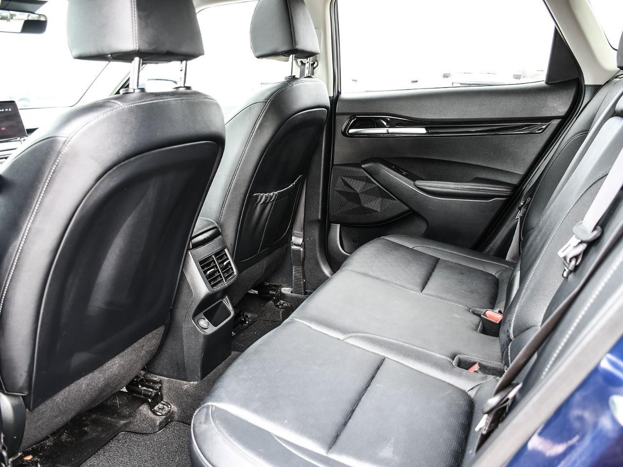 2023 Kia Seltos SX Turbo w/Black Interior NAV | SUNROOF | HTD SEATS | REMOTE START Photo