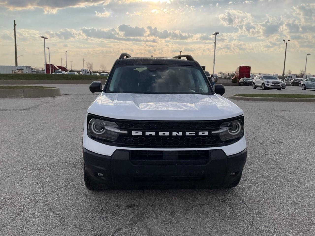 2026 Ford Bronco Sport Outer Banks Photo3