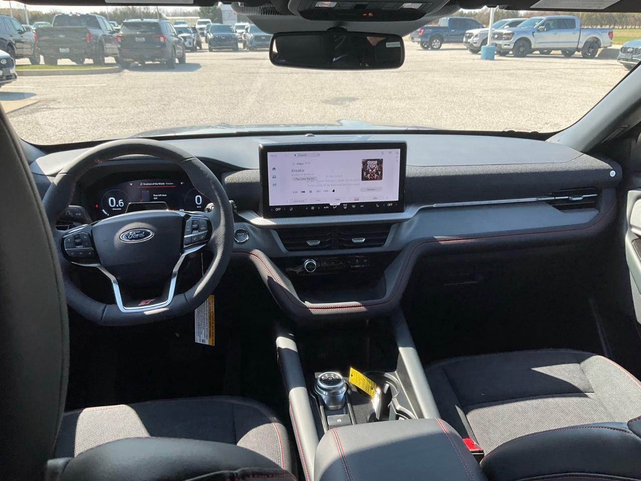 2026 Ford Explorer ST Photo