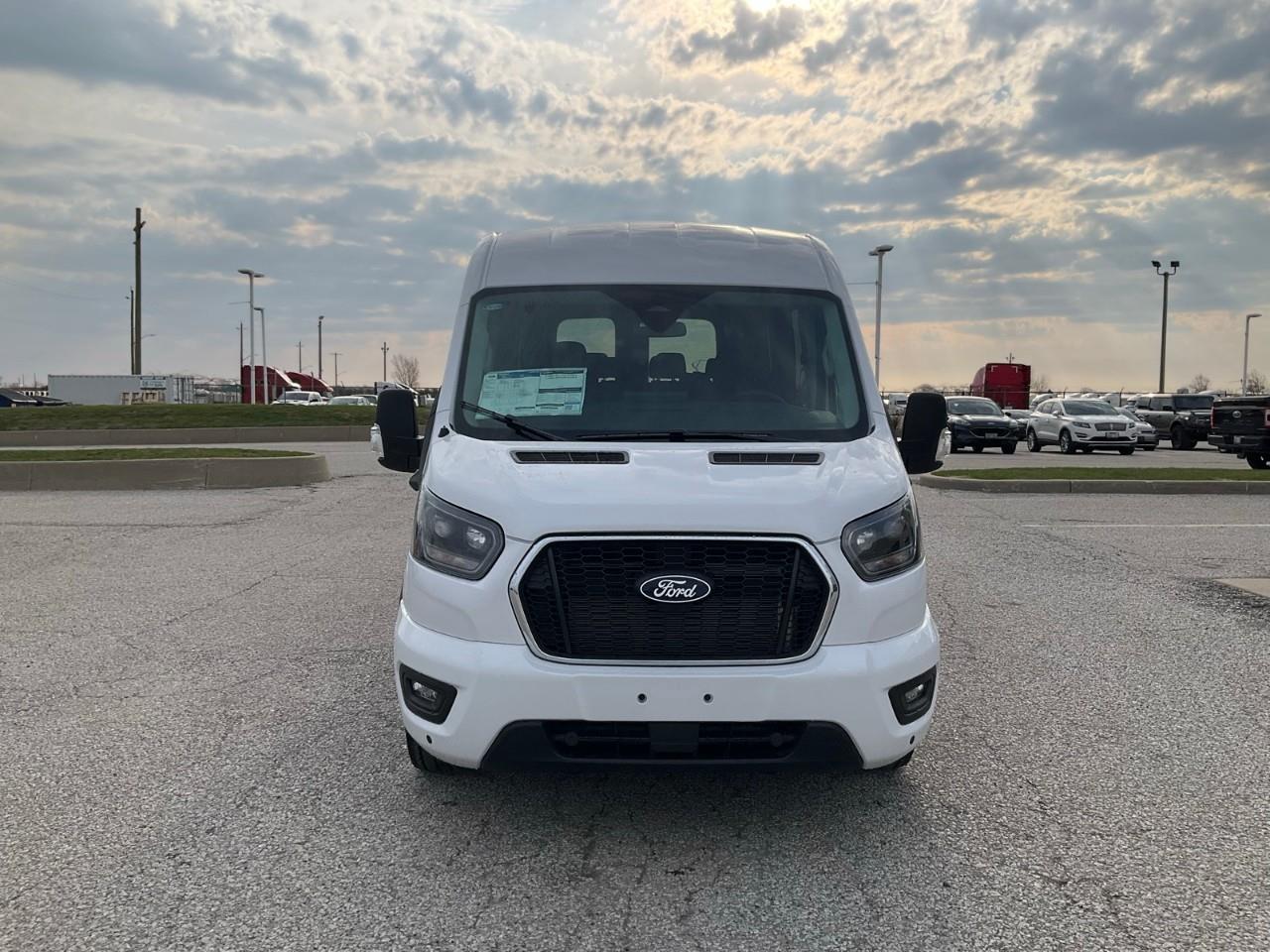 2026 Ford Transit 350 XLT Photo