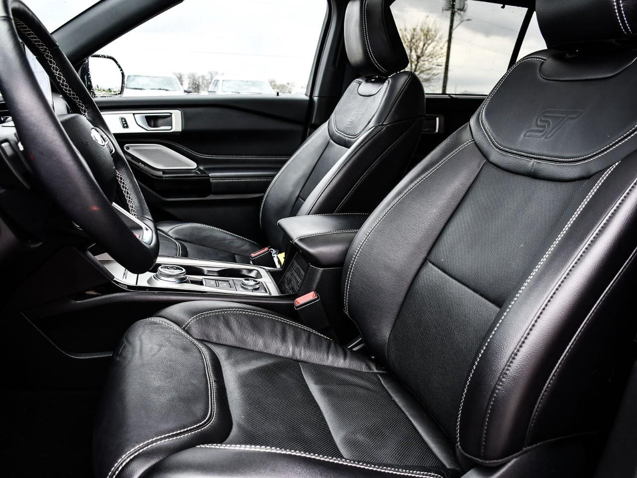 2024 Ford Explorer NAV | SUNROOF | HTD & COOLED SEATS | HTD STEERING | REMOTE START Photo