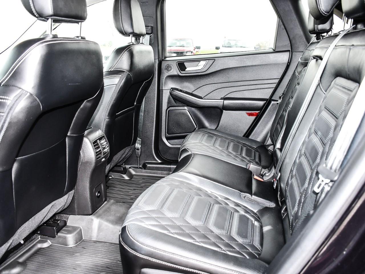 2024 Ford Escape PHEV NAV | HTD SEATS | HTD STEERING | REMOTE START | ADAPTIVE CRUISE Photo