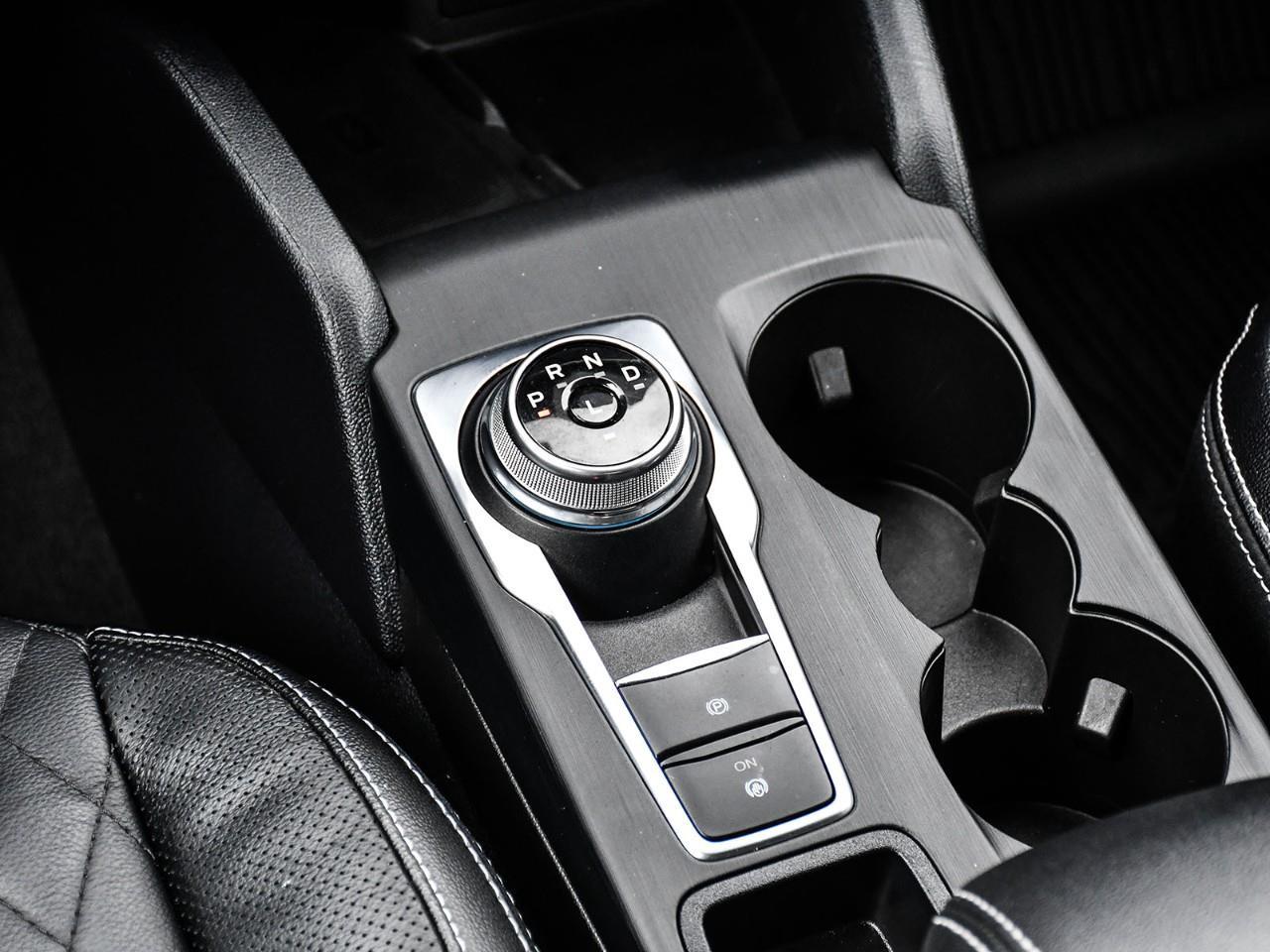 2024 Ford Escape PHEV NAV | HTD SEATS | HTD STEERING | REMOTE START | ADAPTIVE CRUISE Photo