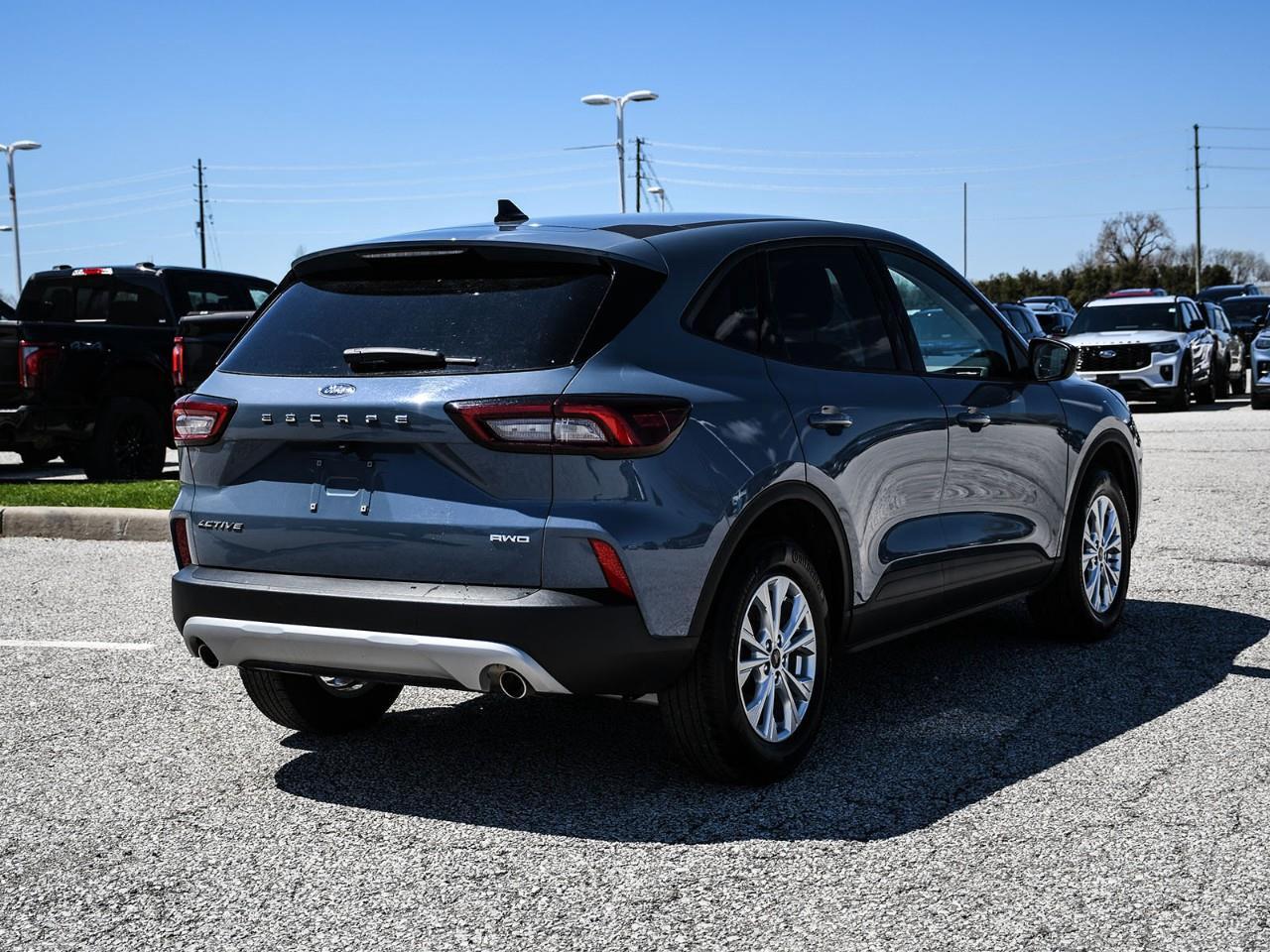 2025 Ford Escape Active HEATED SEATS | REMOTE START | LANE KEEPING Photo