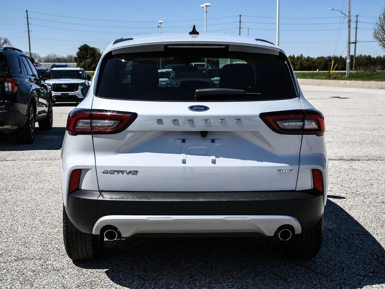 2025 Ford Escape Active HEATED SEATS | REMOTE START | LANE KEEPING Photo4