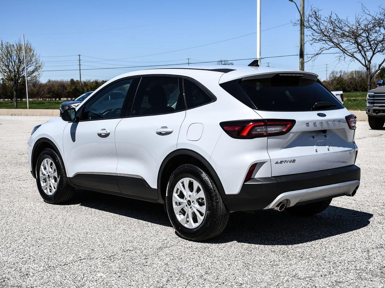 2025 Ford Escape Active HEATED SEATS | REMOTE START | LANE KEEPING Photo