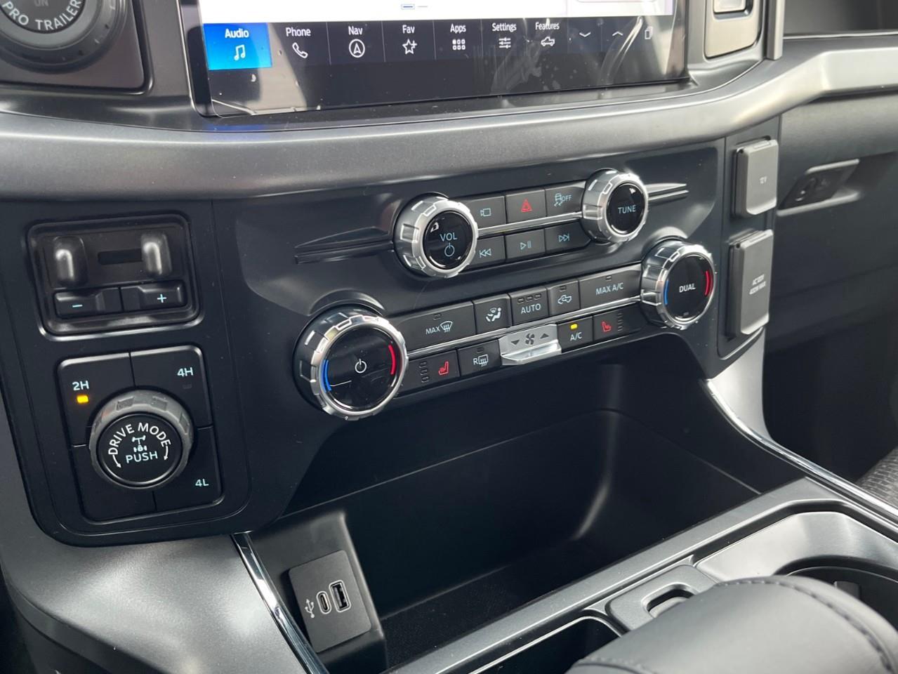 2026 Ford F-150 XLT Photo