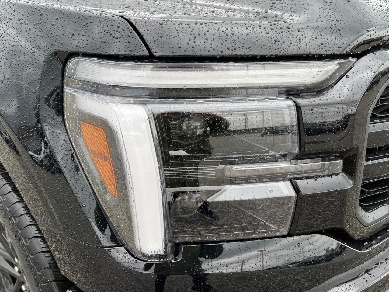 2026 Ford F-150 Lariat Photo