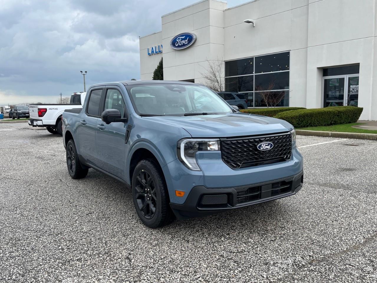 2026 Ford Maverick Lariat Photo