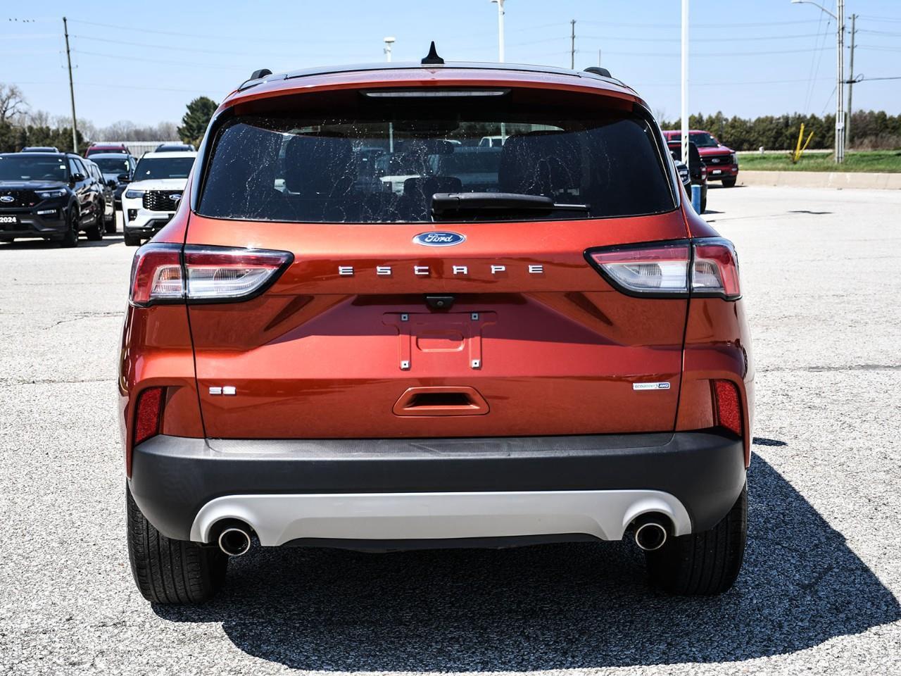 2020 Ford Escape NAV | SUNROOF | HTD SEATS | ADAPTIVE CRUISE Photo