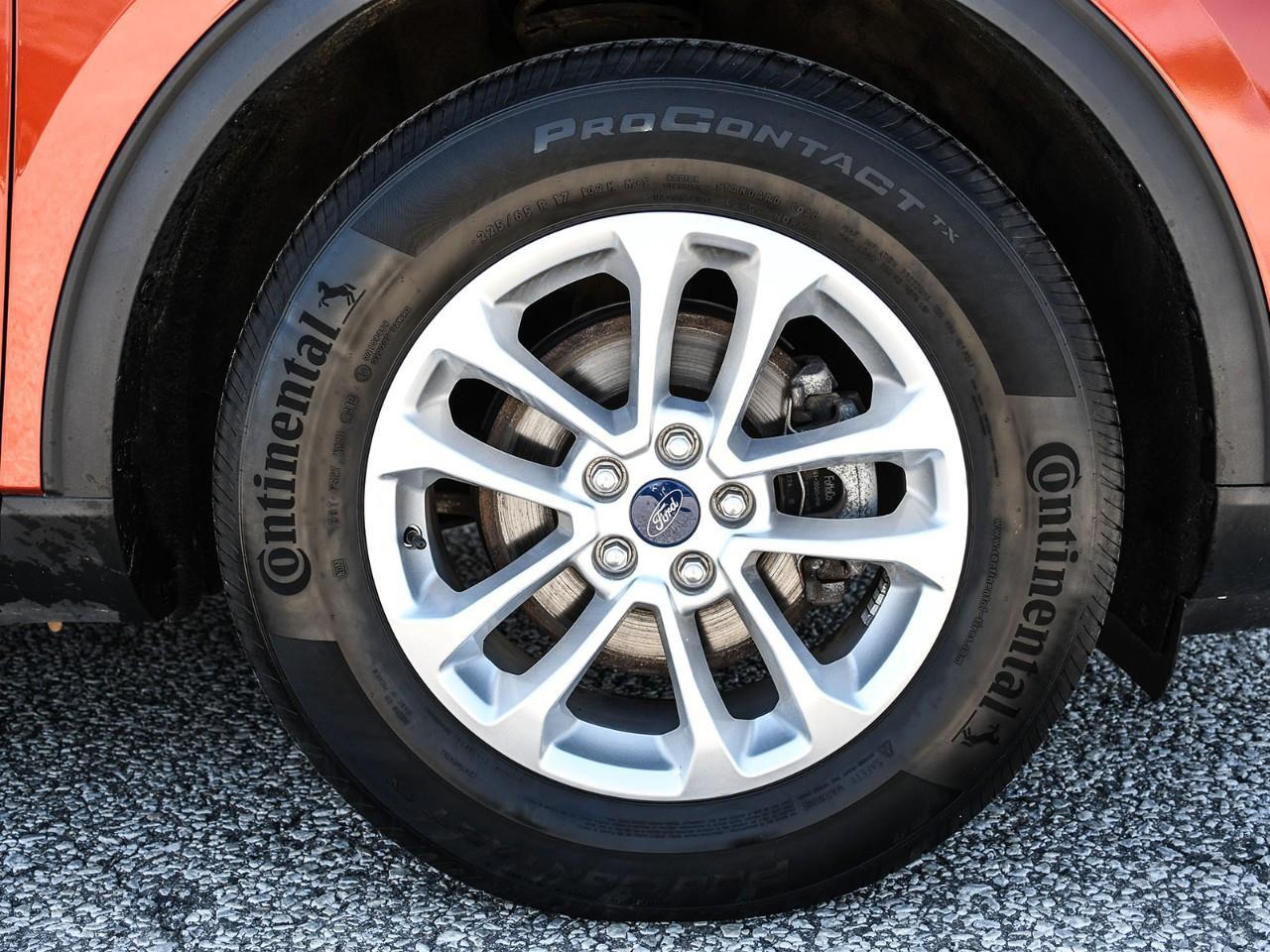 2020 Ford Escape NAV | SUNROOF | HTD SEATS | ADAPTIVE CRUISE Photo