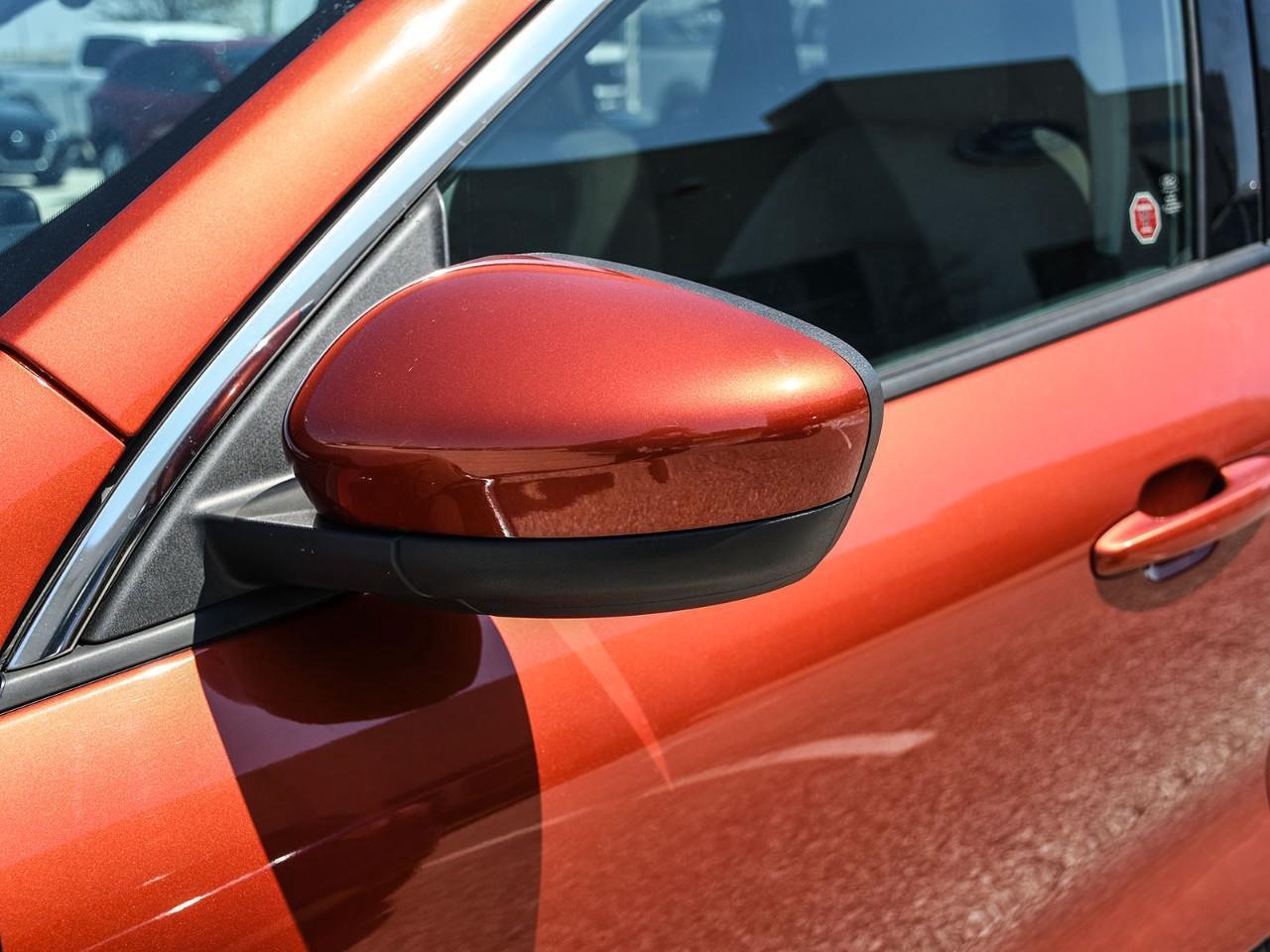 2020 Ford Escape NAV | SUNROOF | HTD SEATS | ADAPTIVE CRUISE Photo