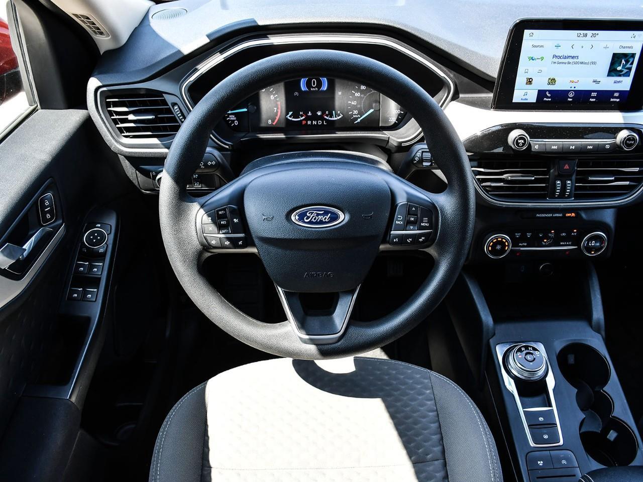 2020 Ford Escape NAV | SUNROOF | HTD SEATS | ADAPTIVE CRUISE Photo