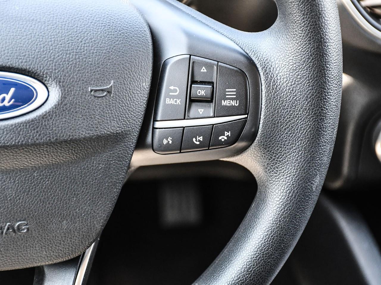 2020 Ford Escape NAV | SUNROOF | HTD SEATS | ADAPTIVE CRUISE Photo