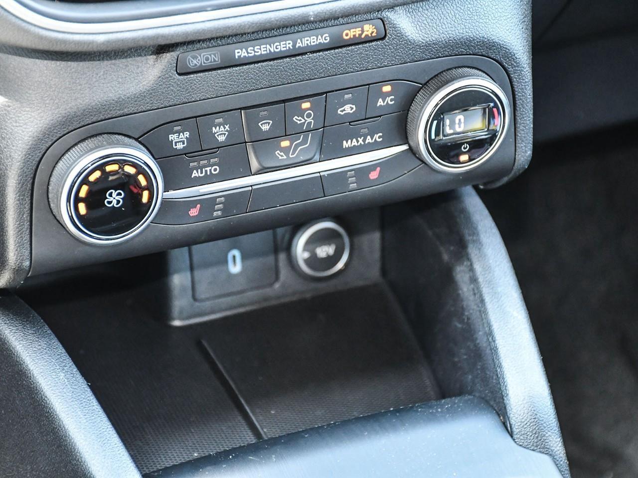 2020 Ford Escape NAV | SUNROOF | HTD SEATS | ADAPTIVE CRUISE Photo