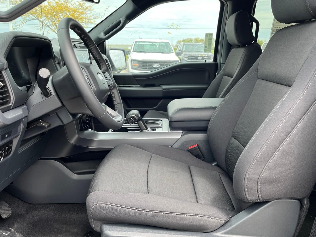 2026 Ford F-150 XLT Photo