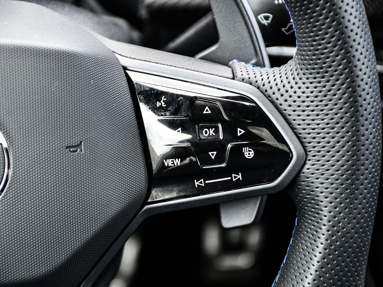 2025 Volkswagen Golf R Black Edition NAV | SUNROOF | HTD & COOLED SEATS Photo