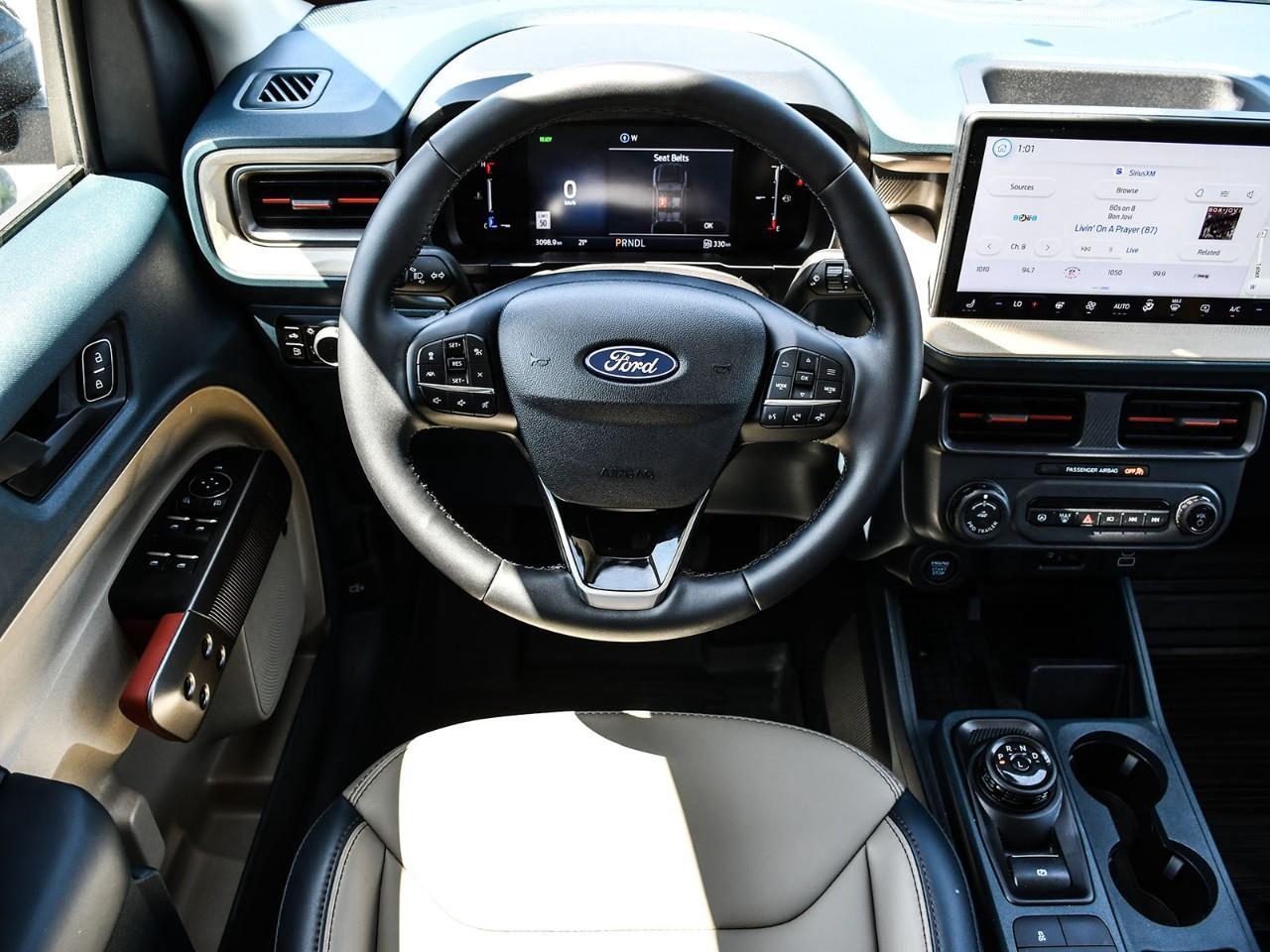2025 Ford Maverick Lariat NAV | SUNROOF | HTD SEATS | HTD STEERING Photo