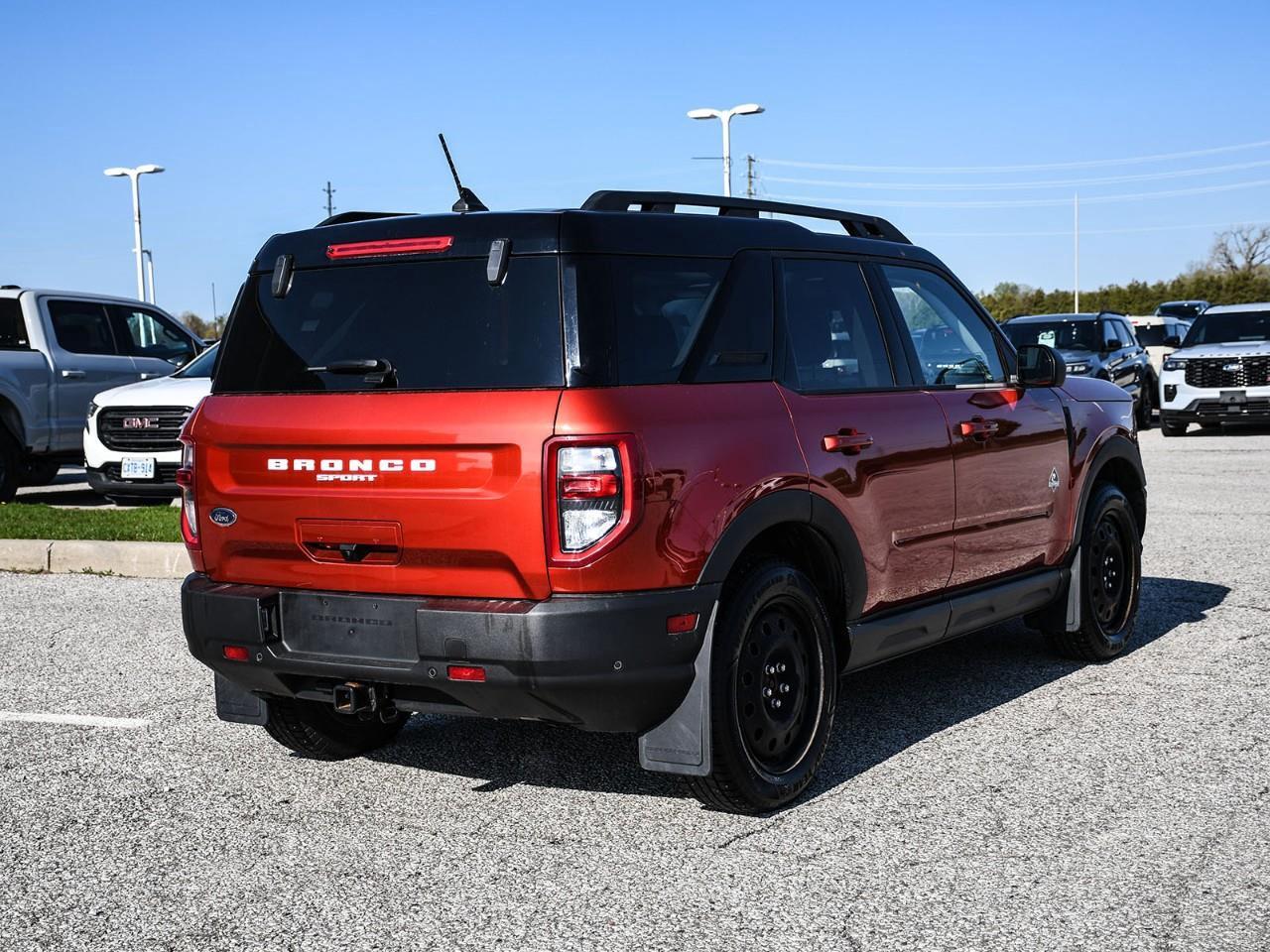 2024 Ford Bronco Sport Outer Banks NAV | SUNROOF | HTD SEATS | REMOTE START | ADAPTIVE CRUISE Photo