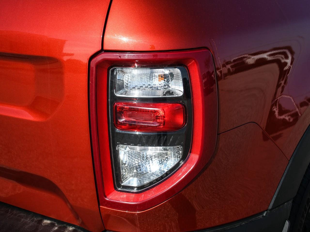 2024 Ford Bronco Sport Outer Banks NAV | SUNROOF | HTD SEATS | REMOTE START | ADAPTIVE CRUISE Photo