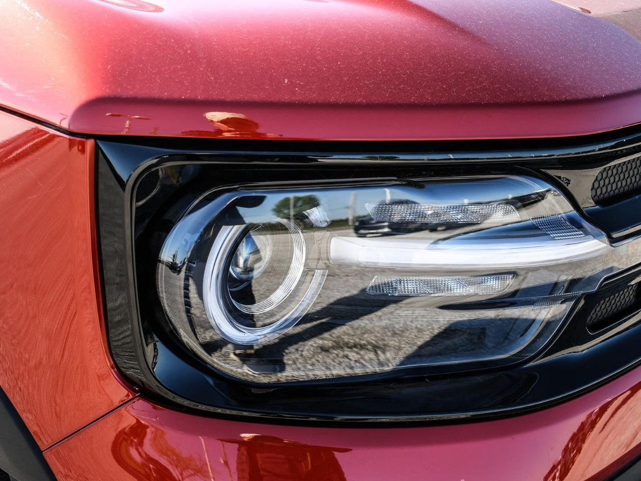 2024 Ford Bronco Sport Outer Banks NAV | SUNROOF | HTD SEATS | REMOTE START | ADAPTIVE CRUISE Photo