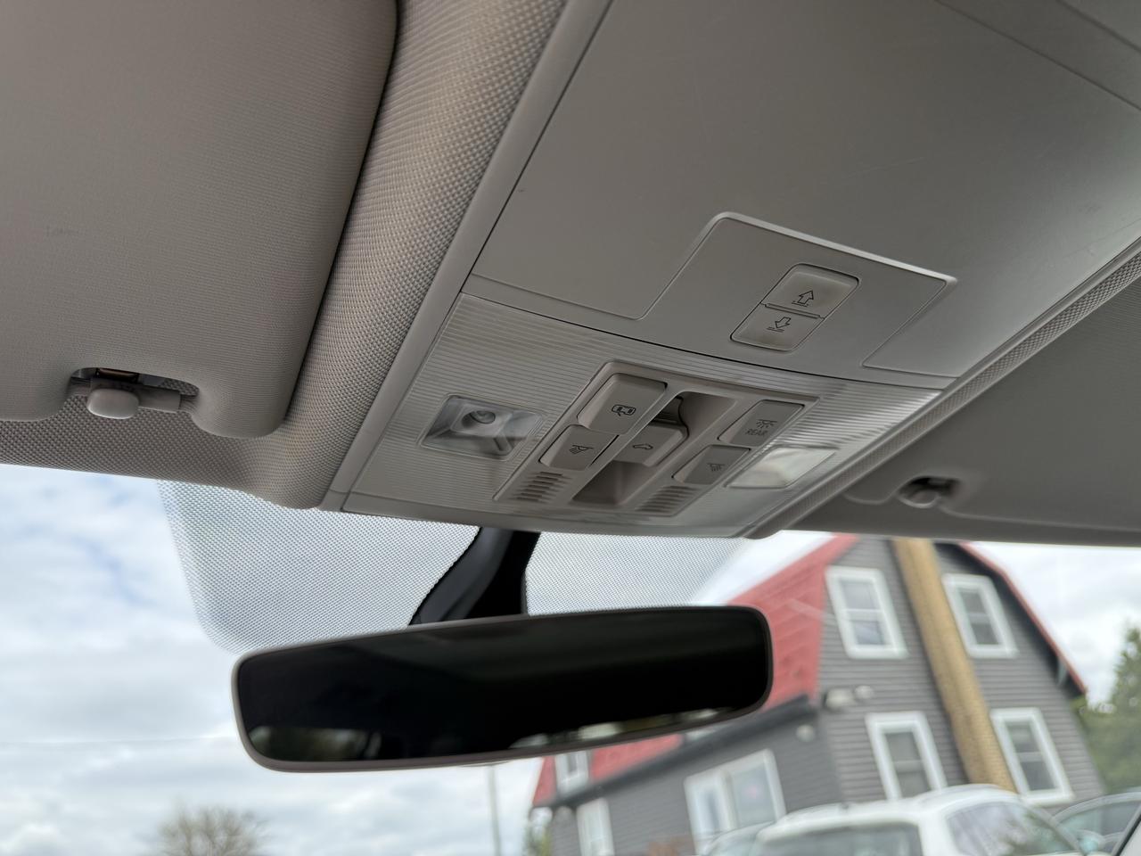 2019 Volkswagen Tiguan COMFORTLINE 4Motion Photo