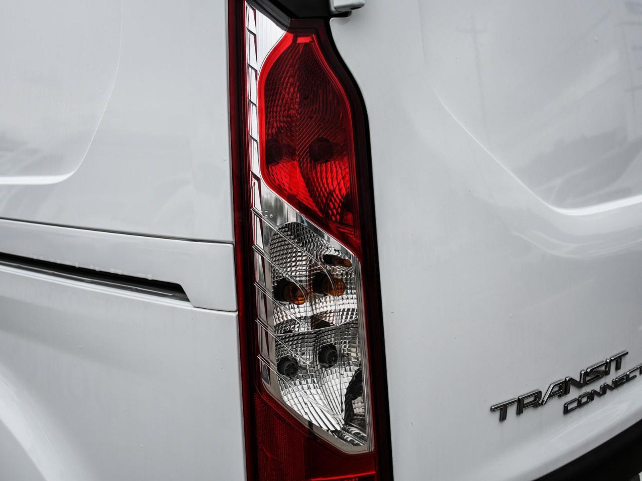 2021 Ford Transit Connect Van XLT W/DUAL SLIDING DOORS Photo