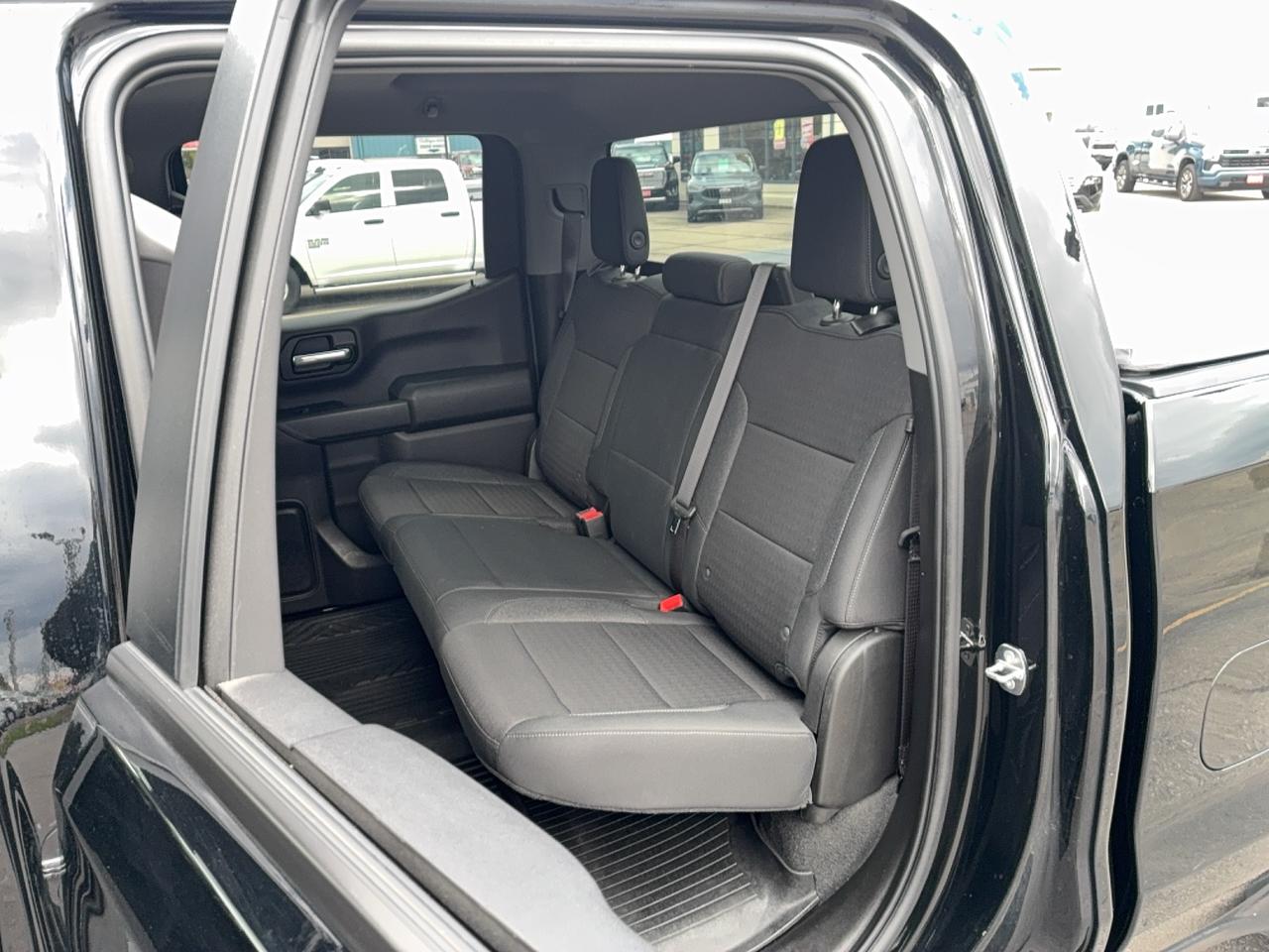 2024 Chevrolet Silverado 1500 CustomTrailBoss Z71 CrewCab4WD 5.3L8cylGas 6'7"Box Photo