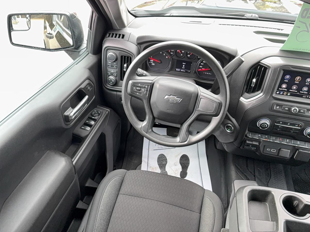2024 Chevrolet Silverado 1500 CustomTrailBoss Z71 CrewCab4WD 5.3L8cylGas 6'7"Box Photo